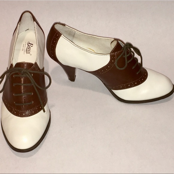 Bass Shoes - Bass white and brown Oxfords